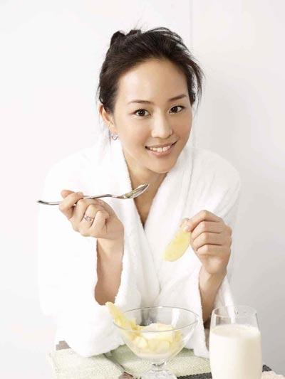 Janine Chang Picture